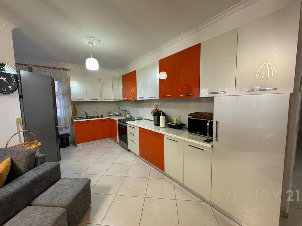 2+1+2 apartment for sale in Fresk!
