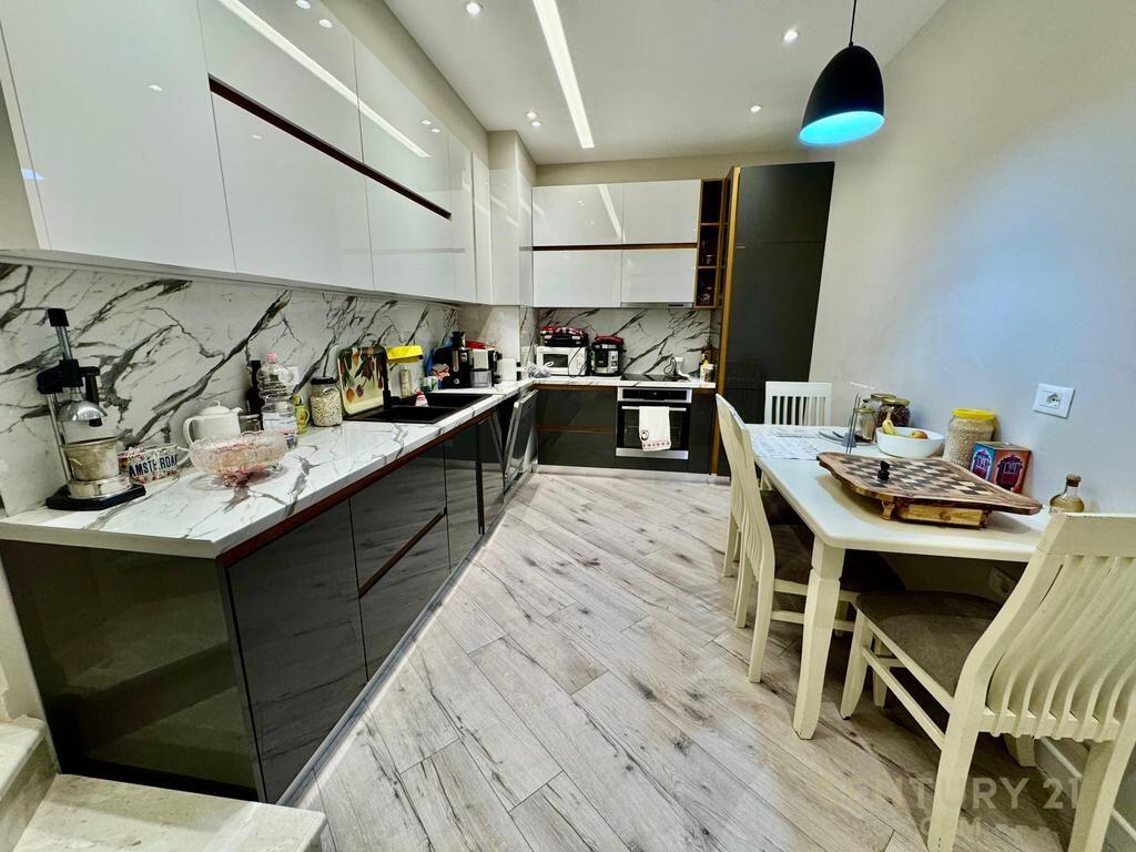 Super Triplex for sale at Kodra e Diellit 2