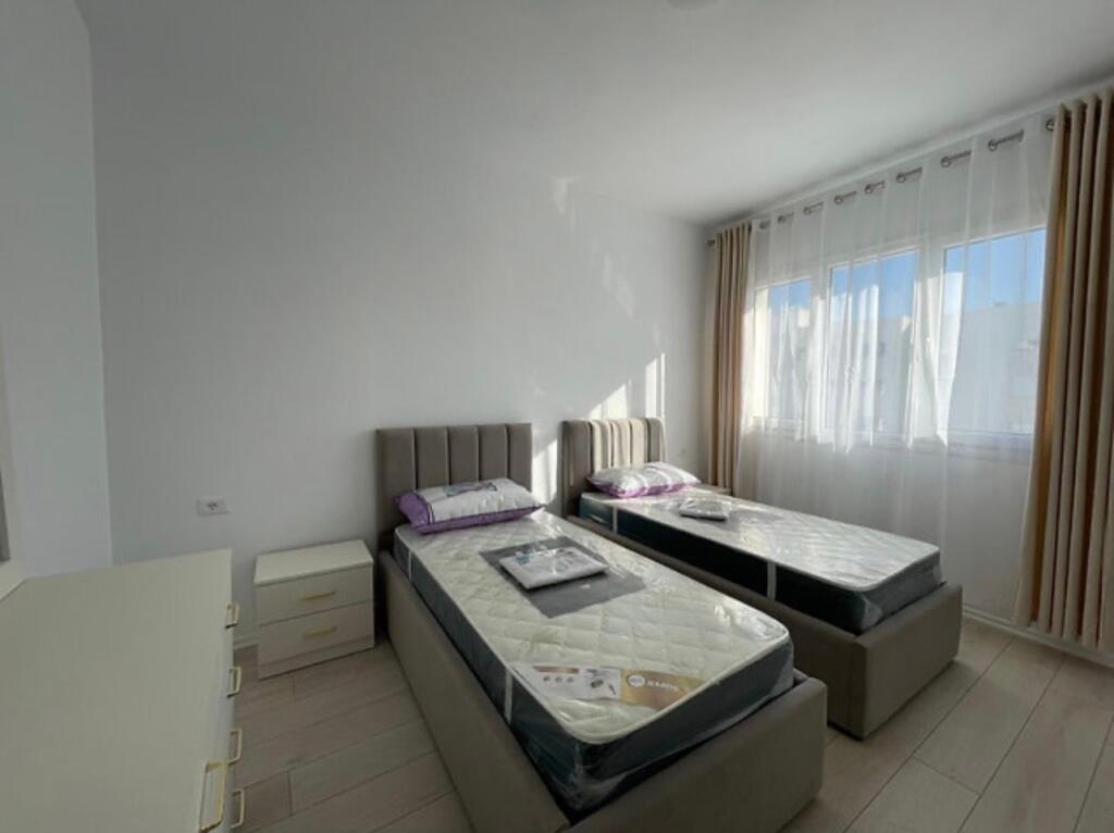 Apartament 2+1 per qira ne Astir.