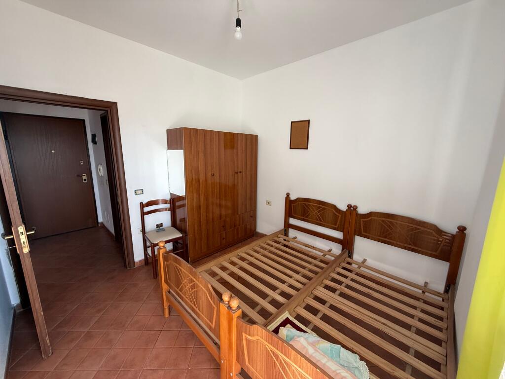 In vendita occasione appartamento 1+1 (53.7m2) 67.000 euro presso il Terminal (parcheggio garantito sotto il palazzo)

