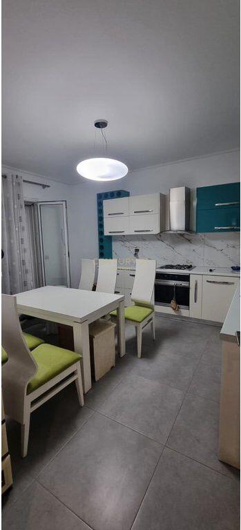 Two floors of a villa are for rent in Fresk near the Topi Residence!