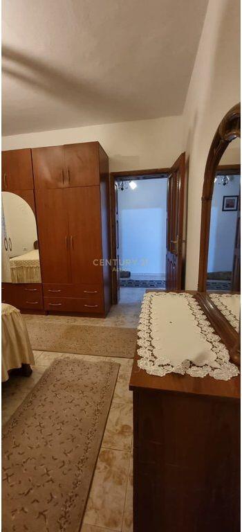 Two floors of a villa are for rent in Fresk near the Topi Residence!