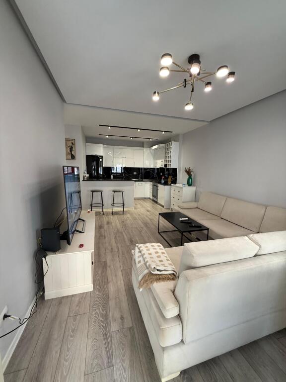 APARTMENT FOR RENT 1+1 DRY LAKE