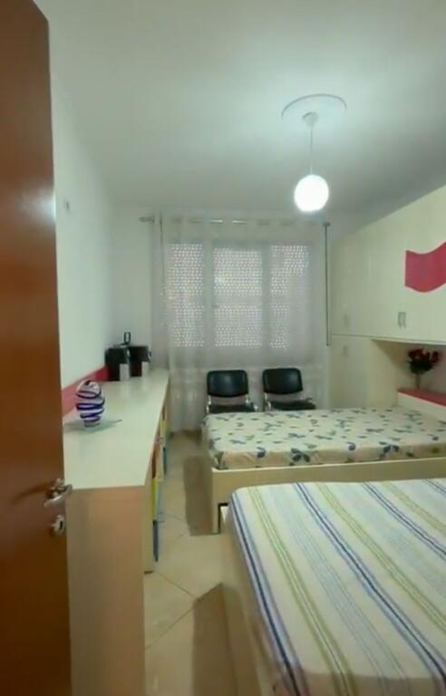 Apartment 2+1+2 for sale at the roundabout in Astir