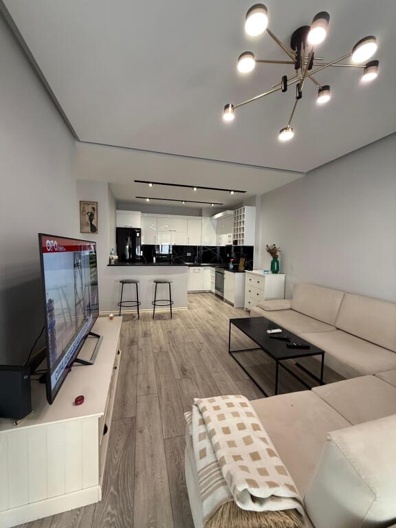 APARTMENT FOR RENT 1+1 DRY LAKE