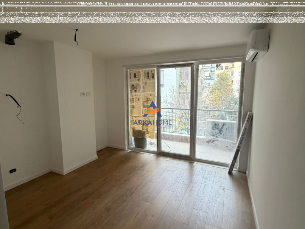 JEPET ME QERA APARTAMENT 1+1+ BALLKON "MYSLYM SHYRI" 70.000 LEKE