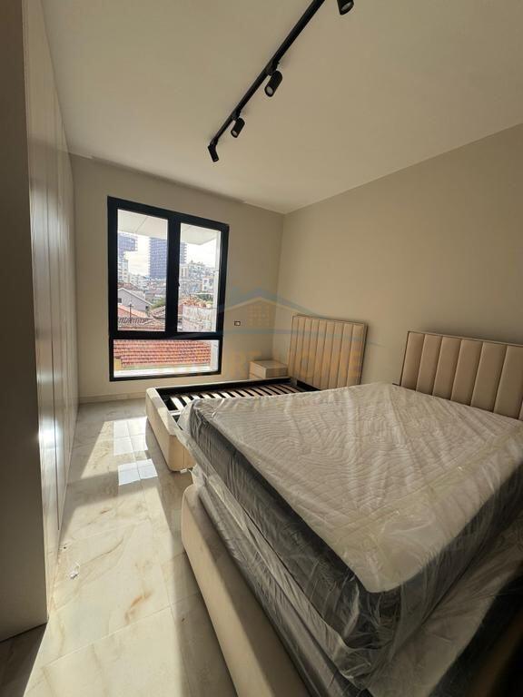 Affitto, Appartamento 2+1+2, via Naim Frasheri, Tirana