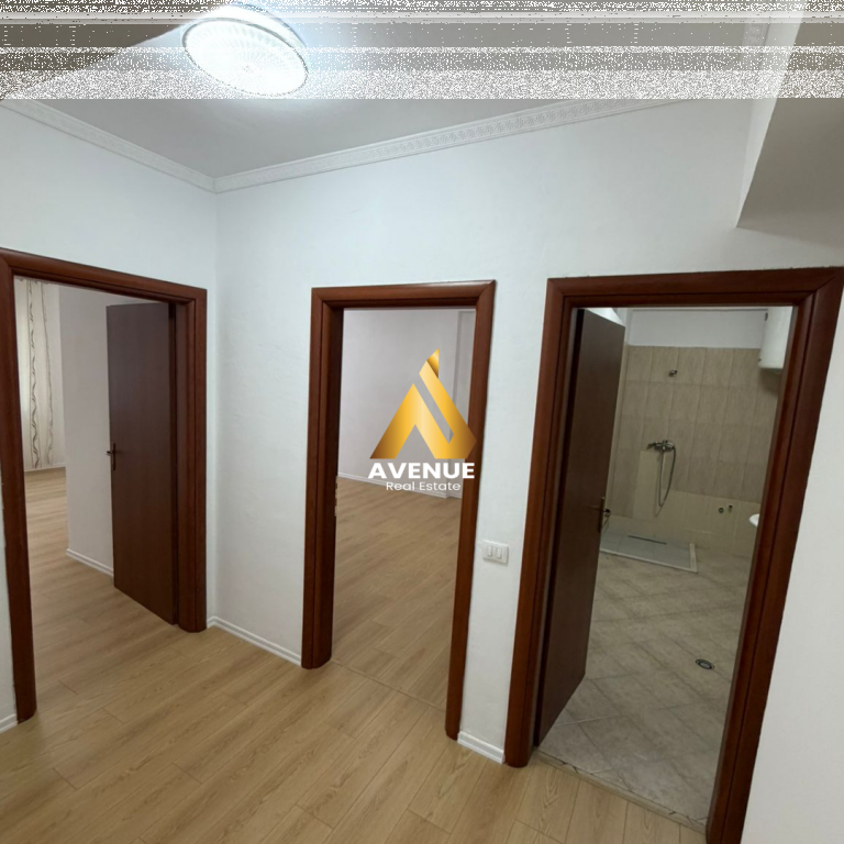 Vendesi appartamento 1+1– Fresk, Via del Tesoro (vicino al Market Spar 2)   
