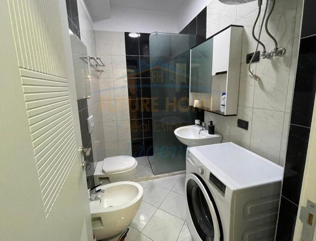 Affitto, Appartamento 1+1+POSTO AUTO, Via Kosovarëve, Tirana
