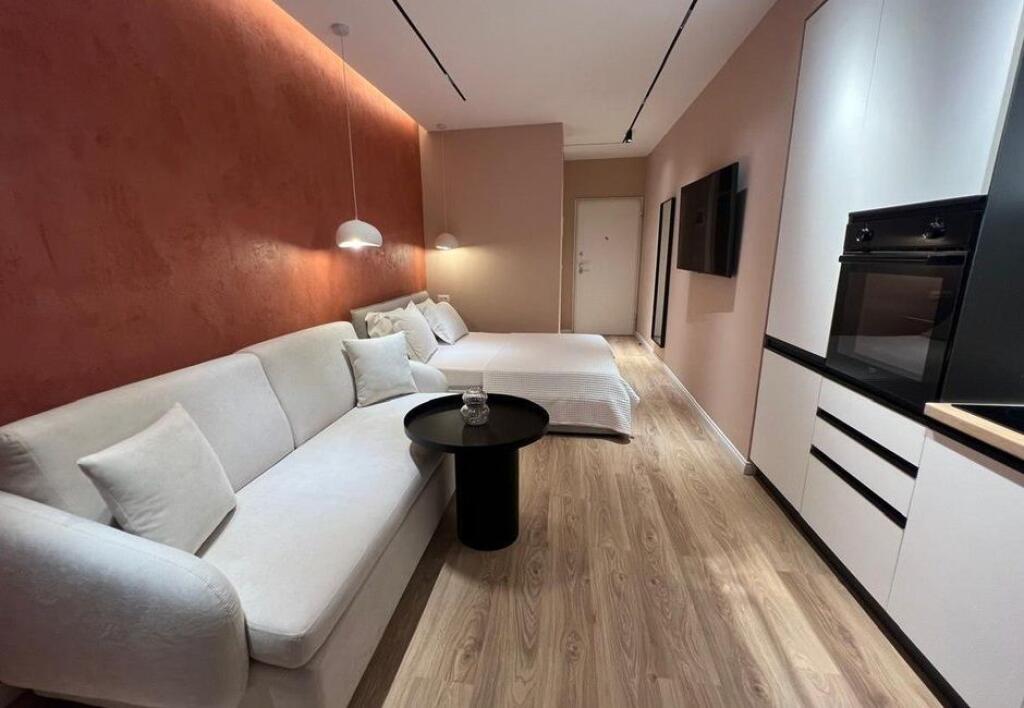 Studio for Rent – Center, beginning of Kavaja Road