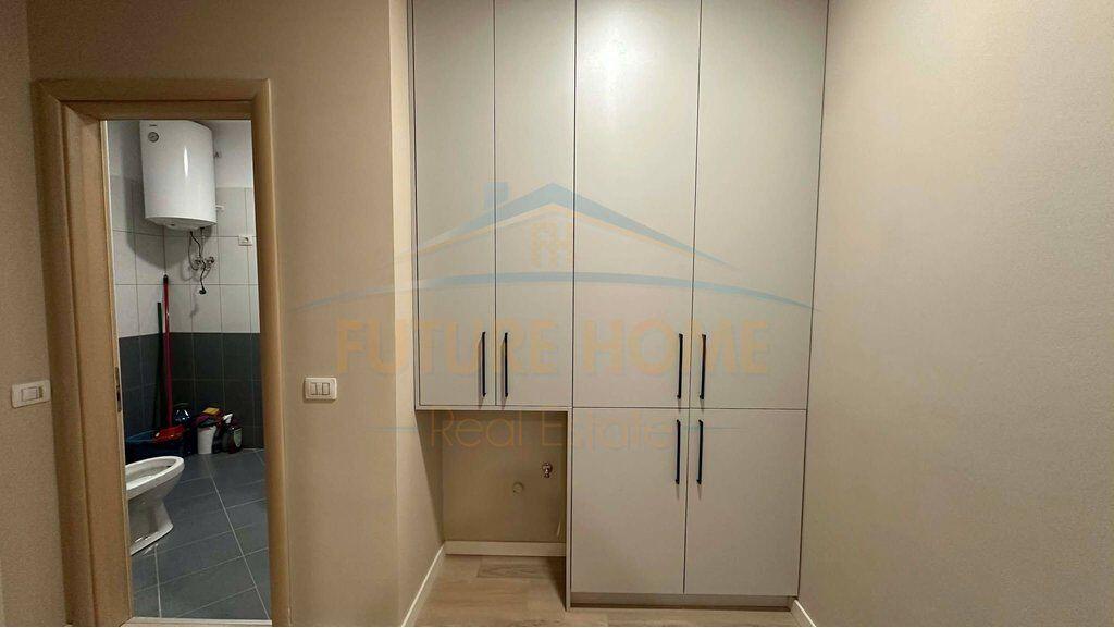 For sale, 2+1 Apartment Unaza e Re, Tirana