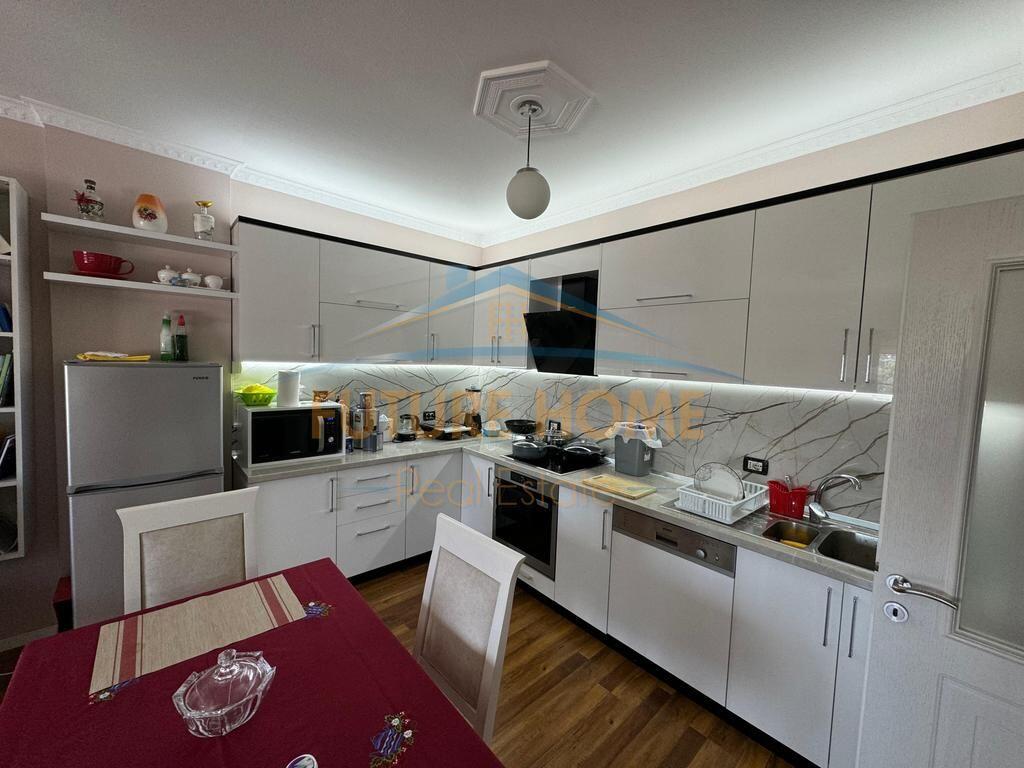 Qira, Apartament 1+1, Rruga e Elbasanit, pranë Ambasadës Amerikane.