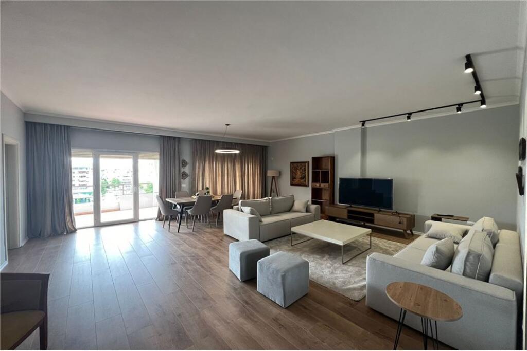 Appartamento - In Affitto - Giardino Zoologico, Tirana(ID: 530181096-198)