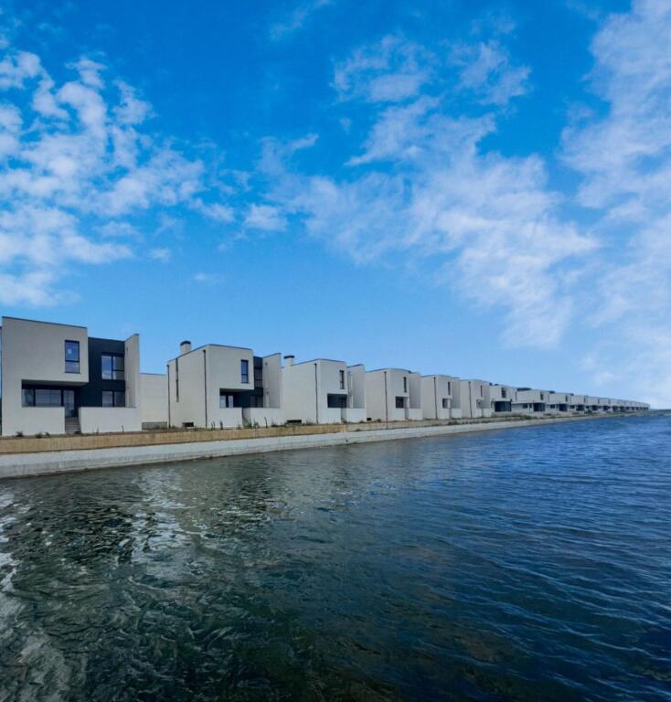 VENDESI appartamento 1+1+parcheggio Residenza Turqouise Marine, Hamallaj, Golfo di Lalzit