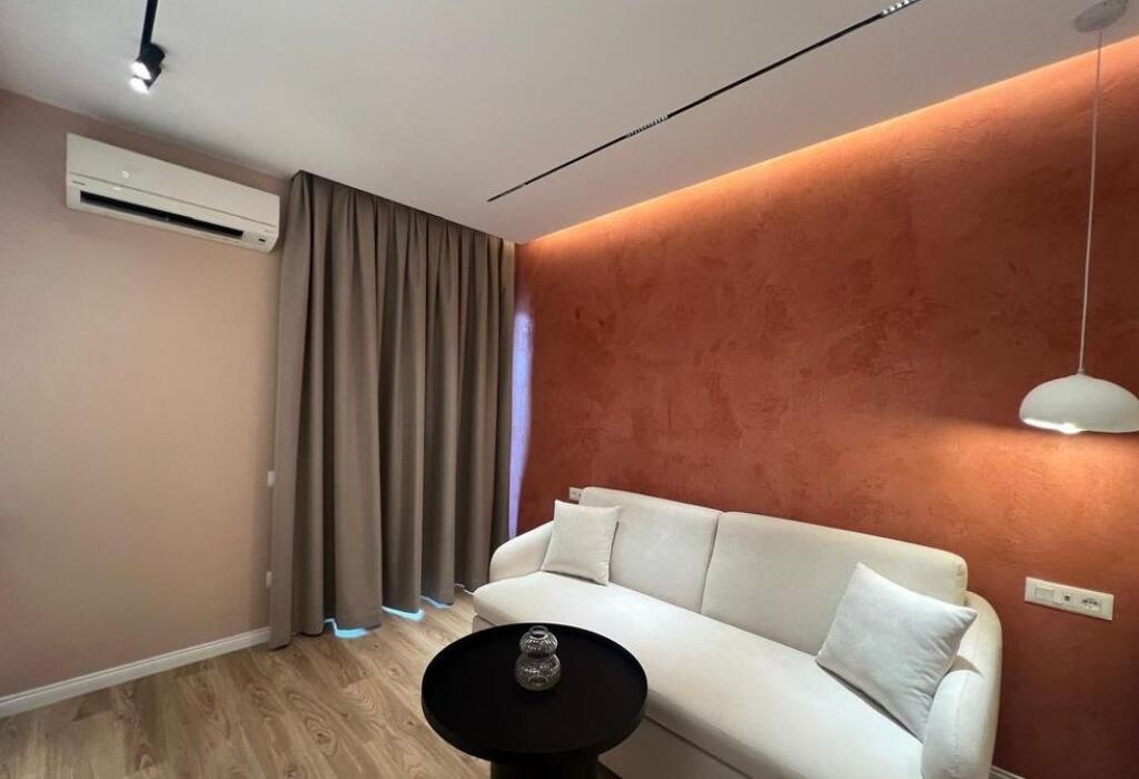 Studio for Rent – Center, beginning of Kavaja Road