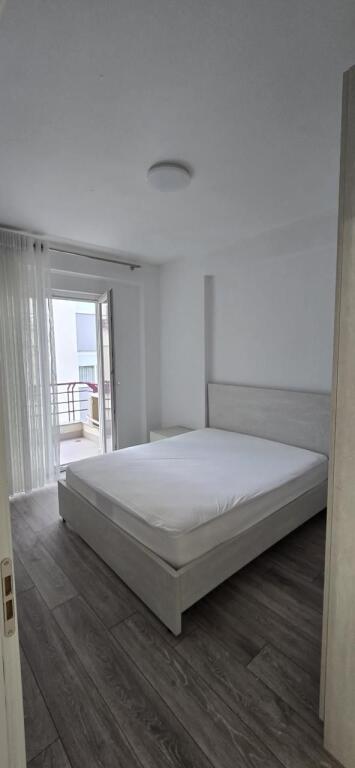 📣 APPARTAMENTO 2+1 IN AFFITTO📌 Lago Secco, Via Hamdi Sina 💶 Affitto: 60.000 lek al mese