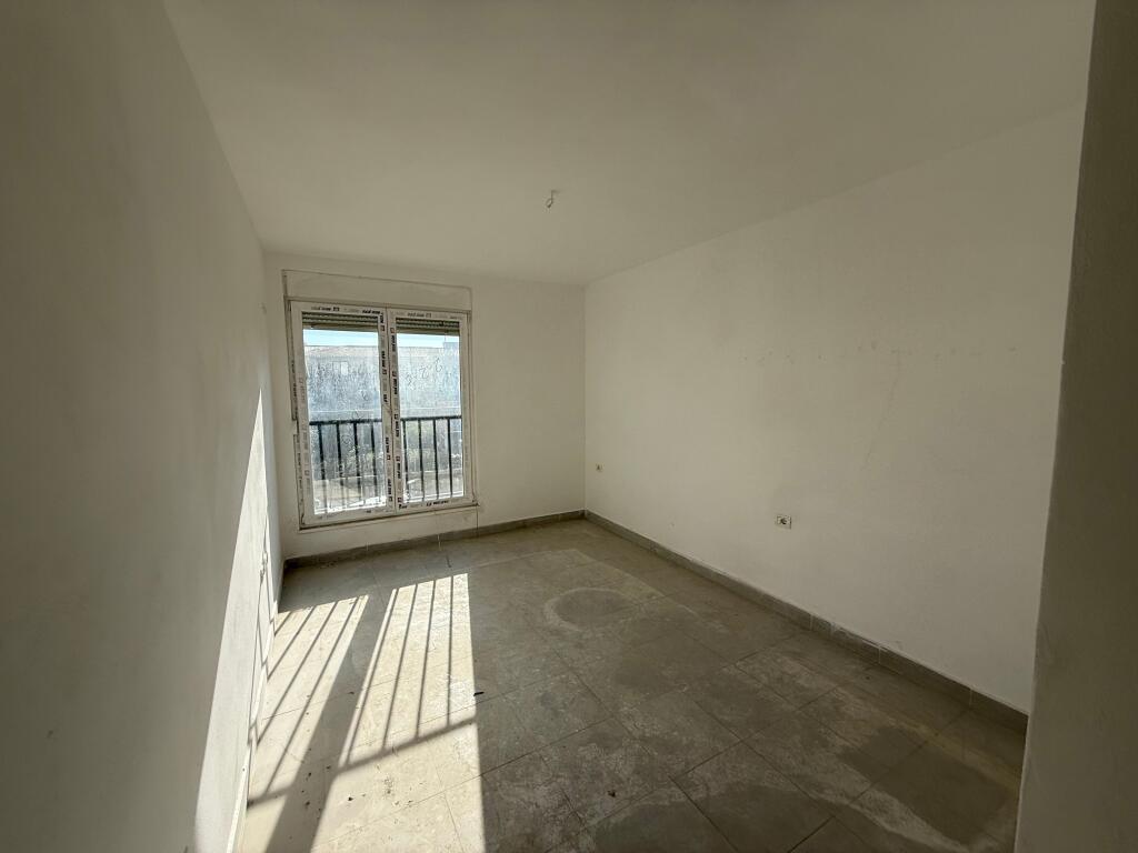 Apartment 3+1 for rent on 5 May street