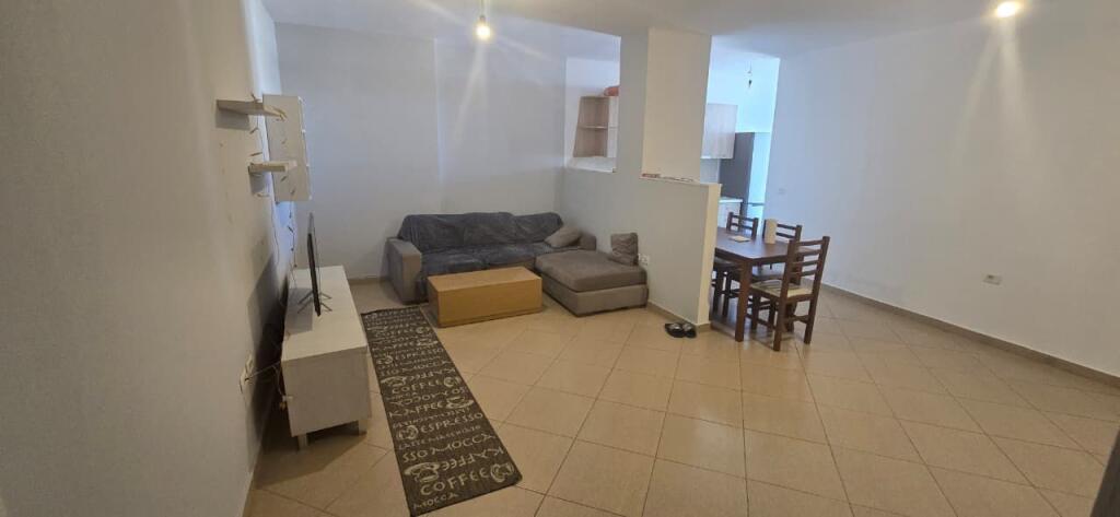 Appartamento 1+1+balcone in affitto