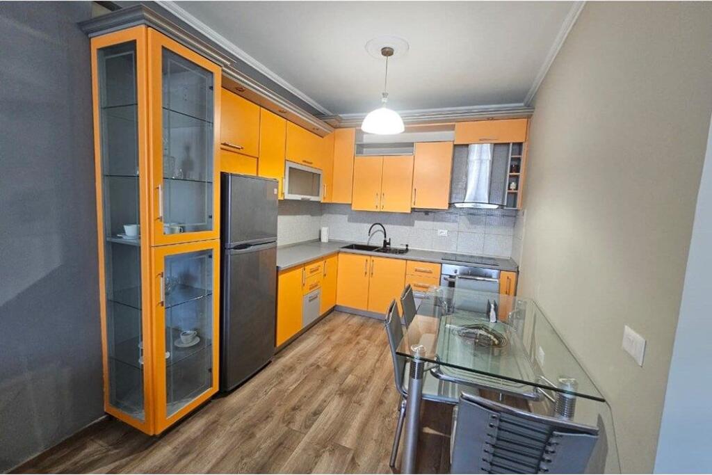 Apartment 1+1 on Kavaja Street