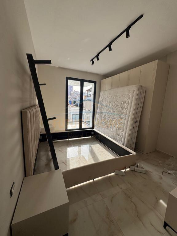 Affitto, Appartamento 2+1+2, via Naim Frasheri, Tirana