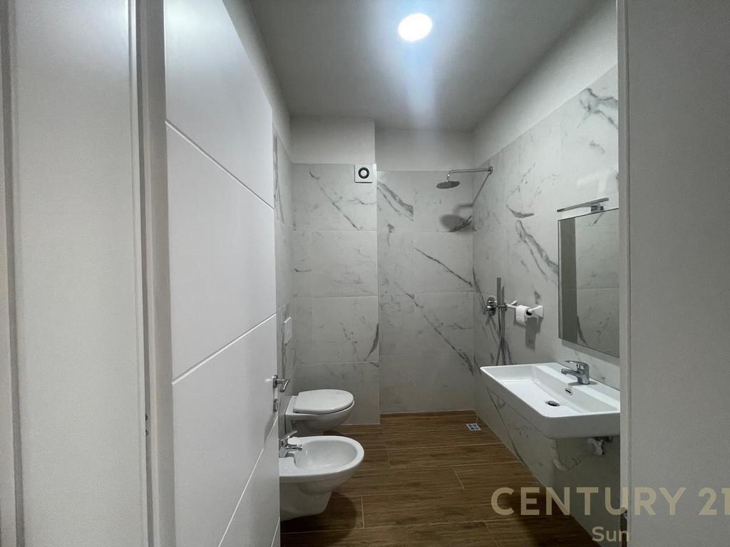APPARTAMENTO 1+1 IN AFFITTO IN VIA KOSOVAREVE-TIRANA!