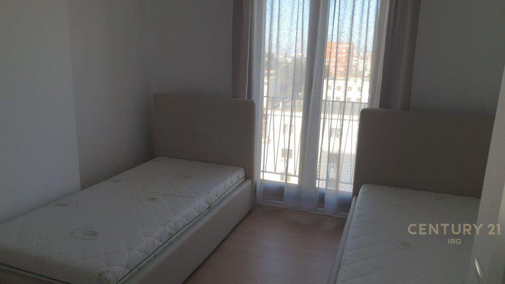 Apartment 2+1+2 for rent in the Zirkon Residence, near QSUT.