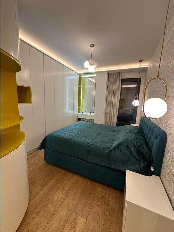 JEPET APARTAMENT 2+1+2 PËR QIRA – ISH FUSHA E AVIACIONIT, TIRANË