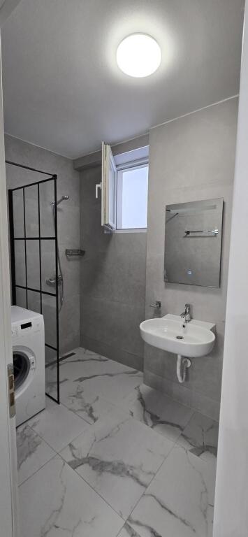 📣 APPARTAMENTO 2+1 IN AFFITTO📌 Lago Secco, Via Hamdi Sina 💶 Affitto: 60.000 lek al mese