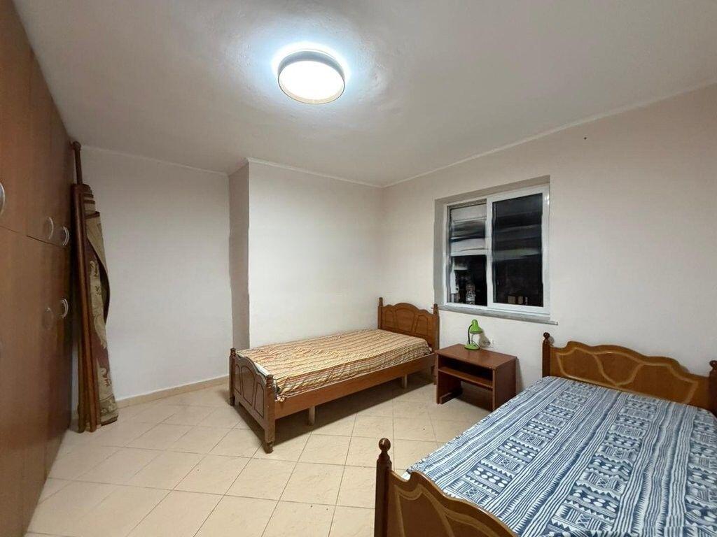 SCUOLA UNITA, VENDIAMO APPARTAMENTO 1+1 ! 90.000 €