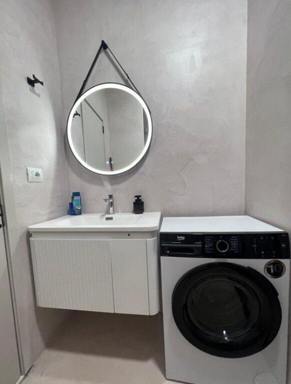 Studio for Rent – Center, beginning of Kavaja Road