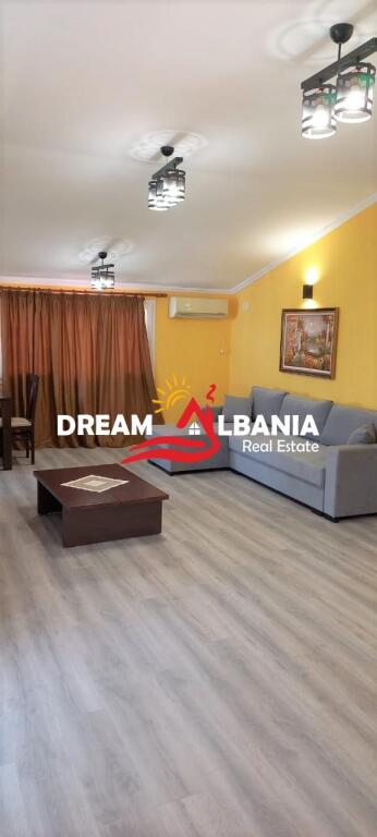 Jepet kat vile me Qera 3+1+2 ne rrugen 3 Vllezerit Kondi prane Vilave Amerikane ne Tirane (ID 4231273)