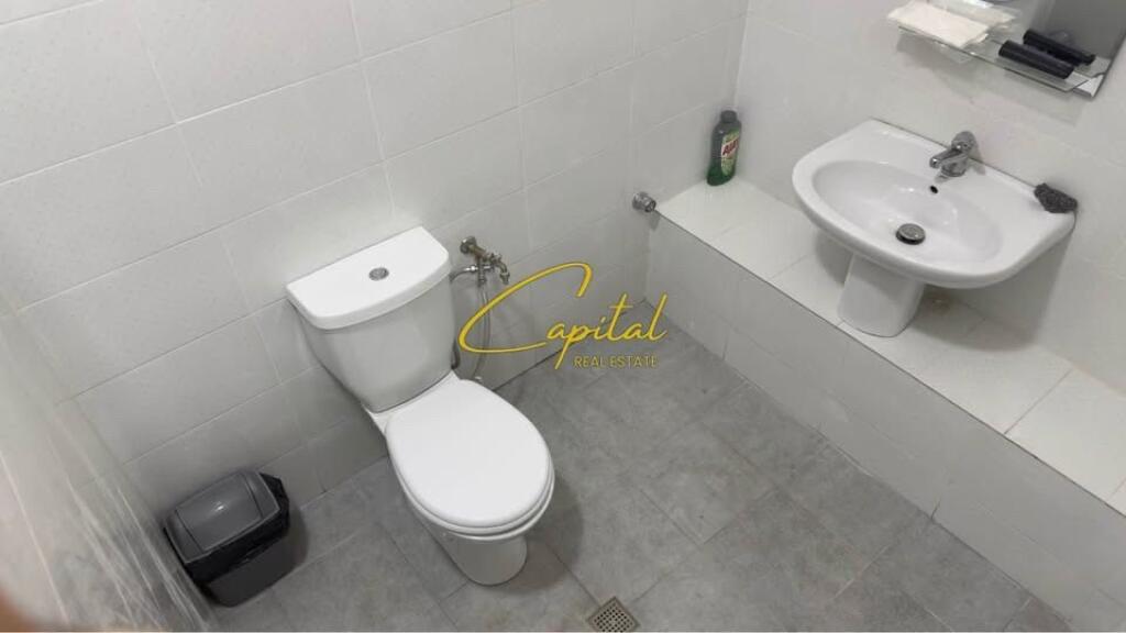 AMBIENT BIZNESI ME QERA 200 M2 FRESKU 100.000 LEKE