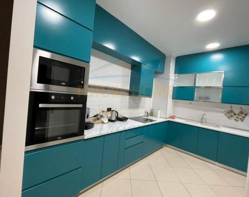 Affitto, Appartamento 1+1+POSTO AUTO, Via Kosovarëve, Tirana