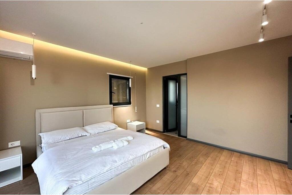 ✨Appartamento 2+1 con Veranda in Vendita | 📍Farkë