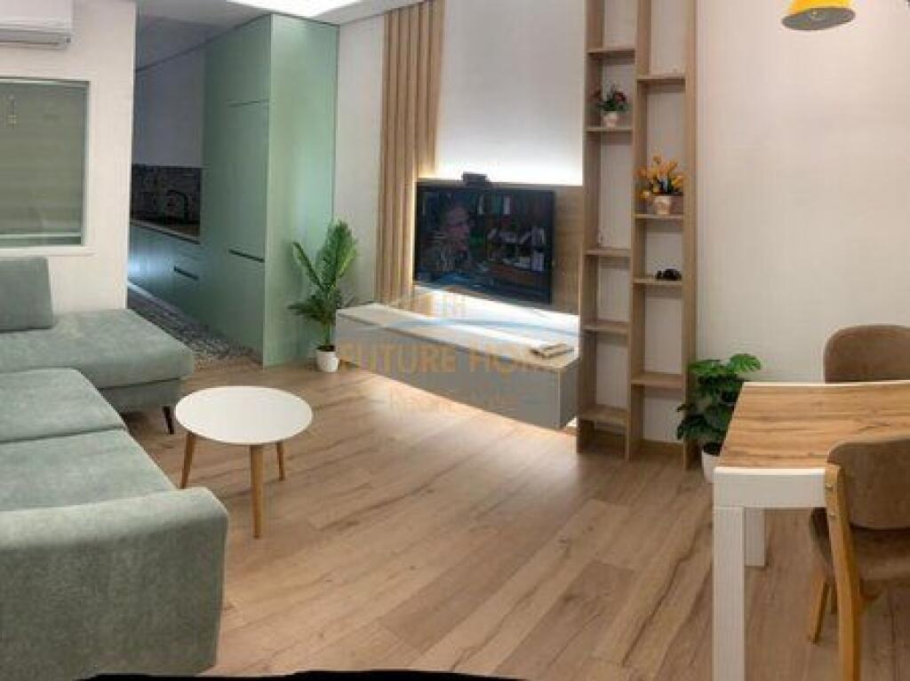 Affitto, Appartamento 1+1, Komuna Parisit, Tirane.