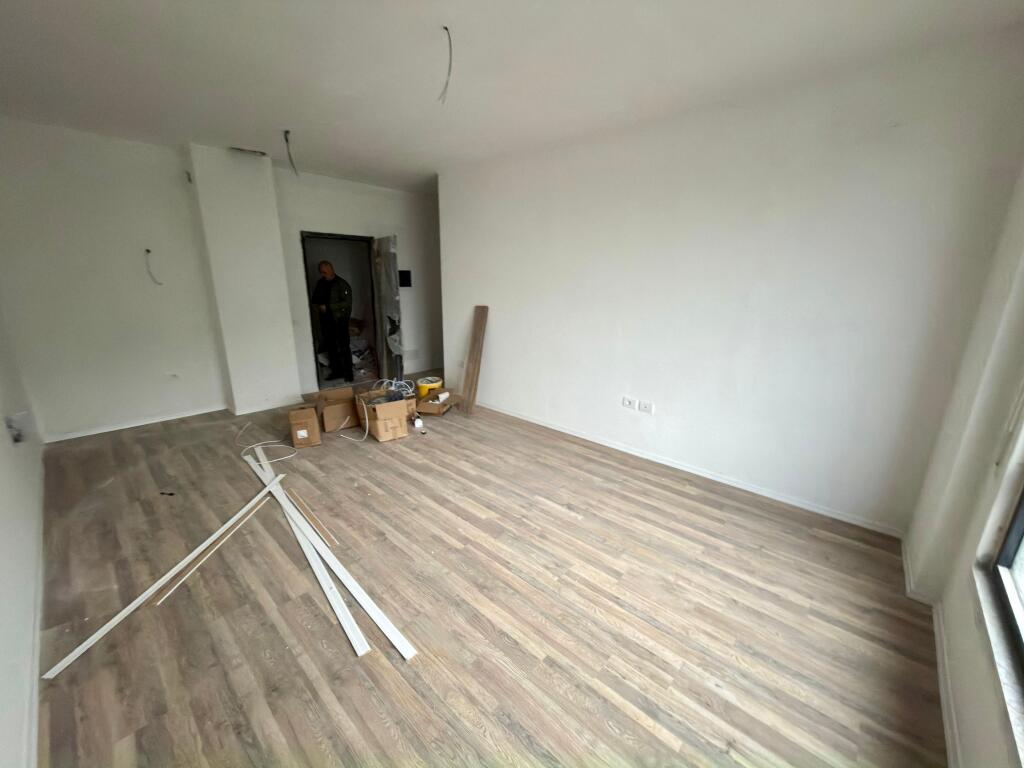 🏡 Apartment 3+1+2 + 1 Balcony for Sale 📍 "5-Maji" Street, Tirana ✨