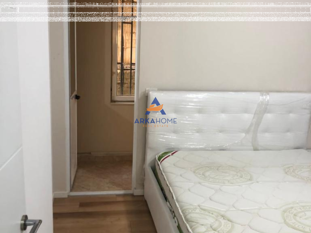 AFFITTASI APPARTAMENTO 1+1+BALCONE "VICINO ALLA STRADA RRAPO HEKALI, COMPLESSO ELEONOR" 42000 LEKE