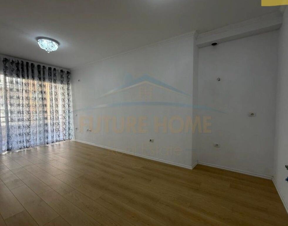 For sale, Apartment 2+1, Thesarit Street, Fresk, Tirane