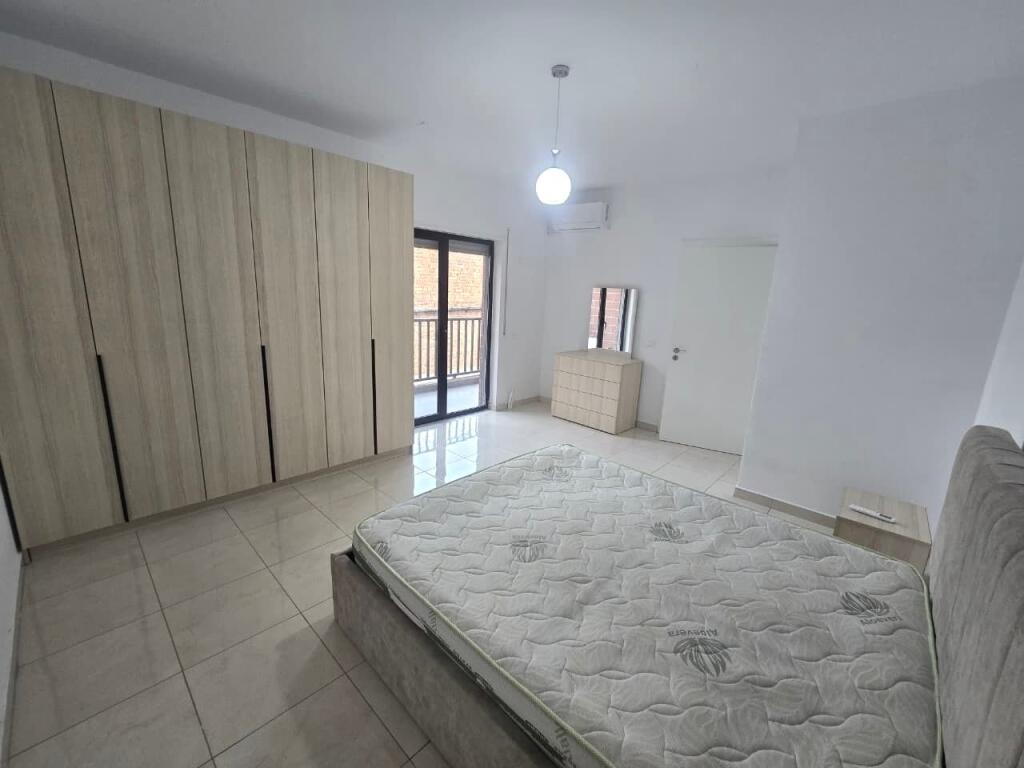 1+1/Qera📍Vila gold 📌45 000 lek