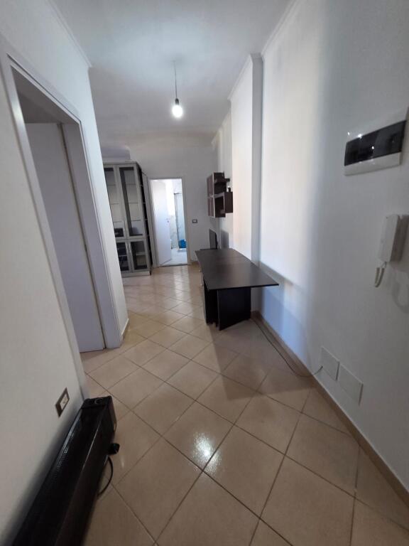 Appartamento 1+1 in affitto a Shkembi Kavajes