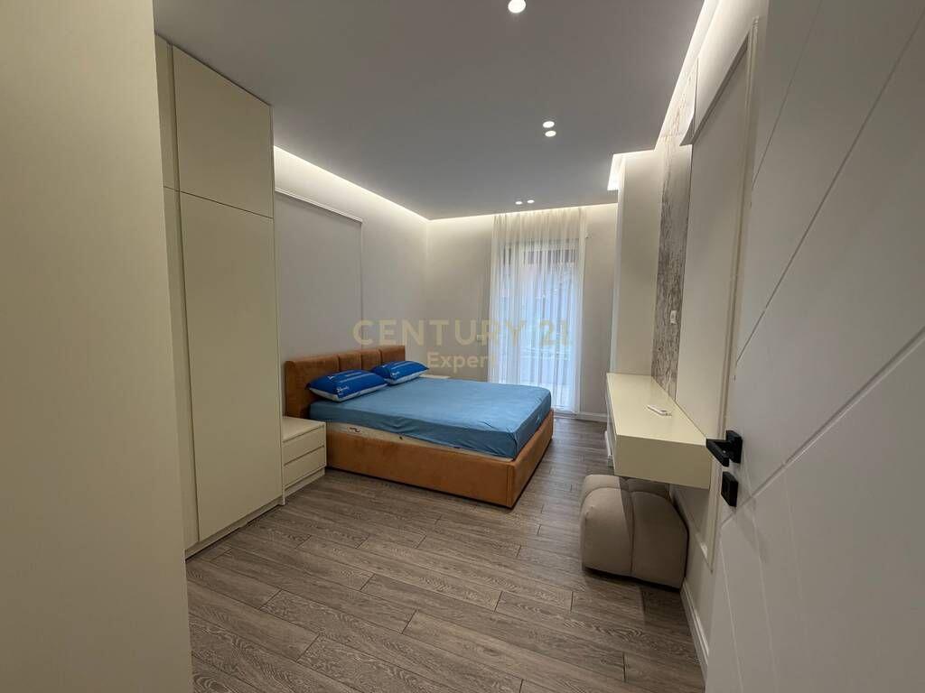 AFFITTASI – APPARTAMENTO 2+1 | ROSE GARDEN (CON POSTO AUTO)