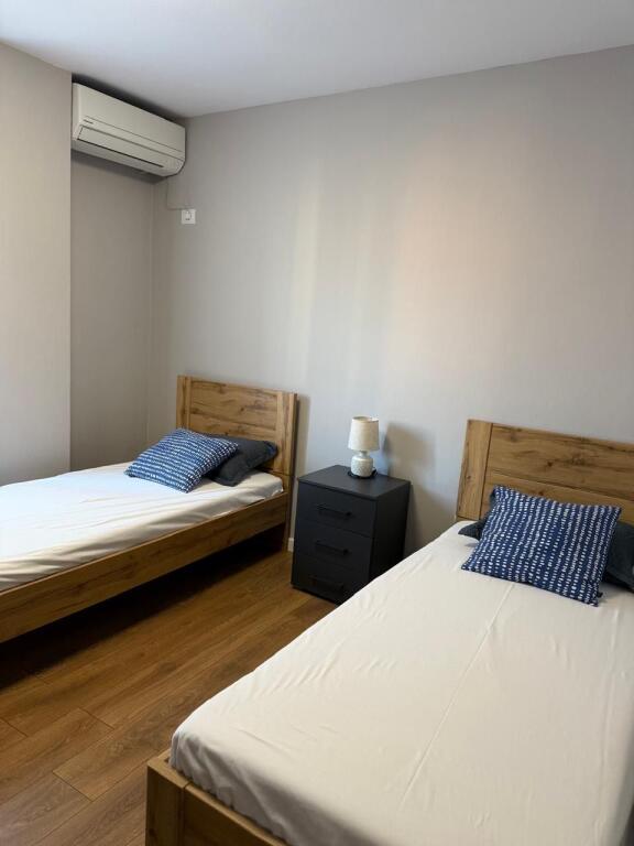 Apartament 2+1 me qira tek Jordan Misja