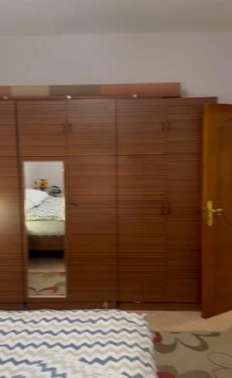 Apartament 2+1 me qira Laprak