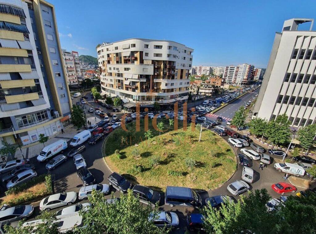 Apartament 2+1 ne shitje Astir