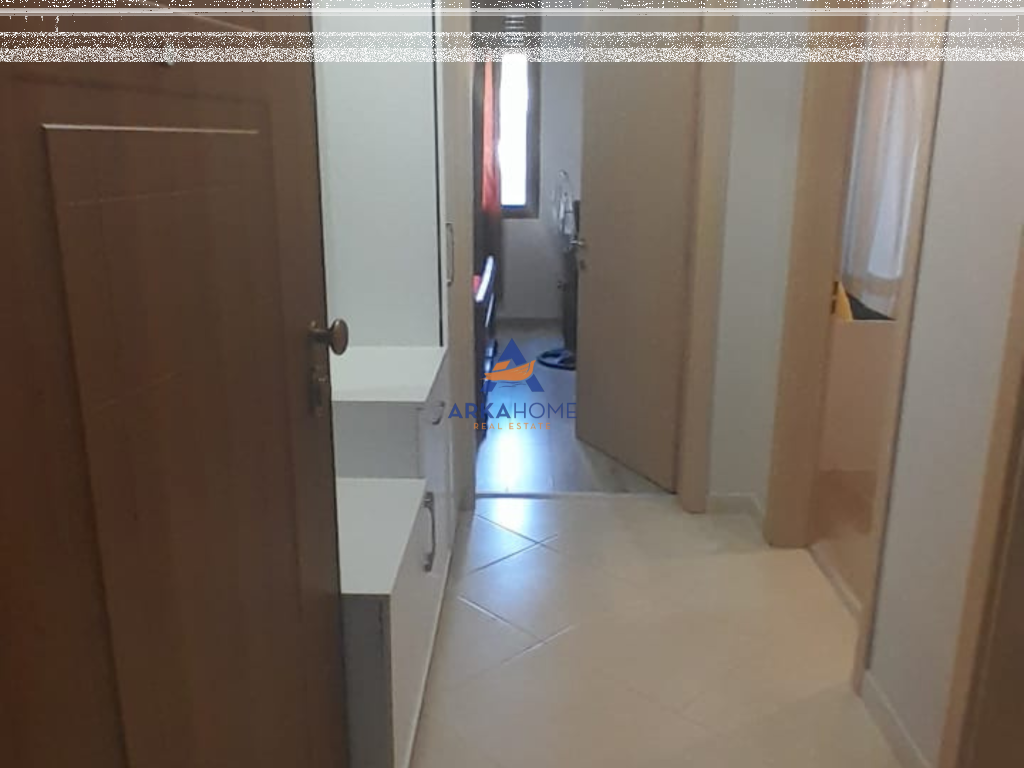 SHITET APARTAMENT 1+1+BALLKON "TEK ISH RESTORANT QESARAK" 98.000 EURO