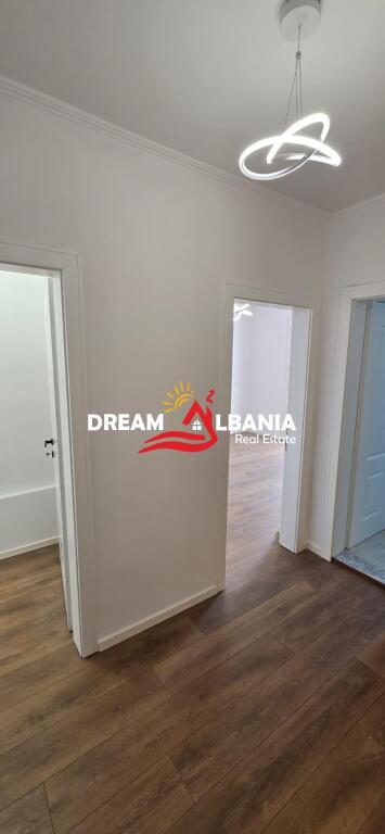 Appartamento 1+1+Deposito in Vendita 21 Dicembre, Vicino all'Hotel Mondial (ID 4119455)
