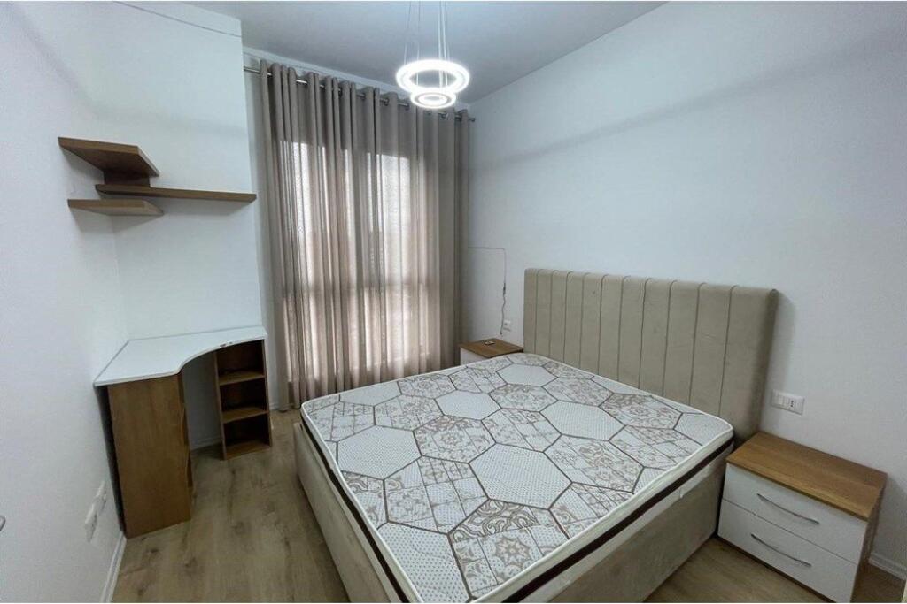 Apartament me qira 1+1 te Rr.Tefta Tashko