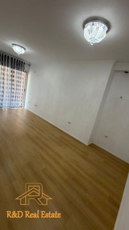 🏡 APPARTAMENTO IN VENDITA – FRESK