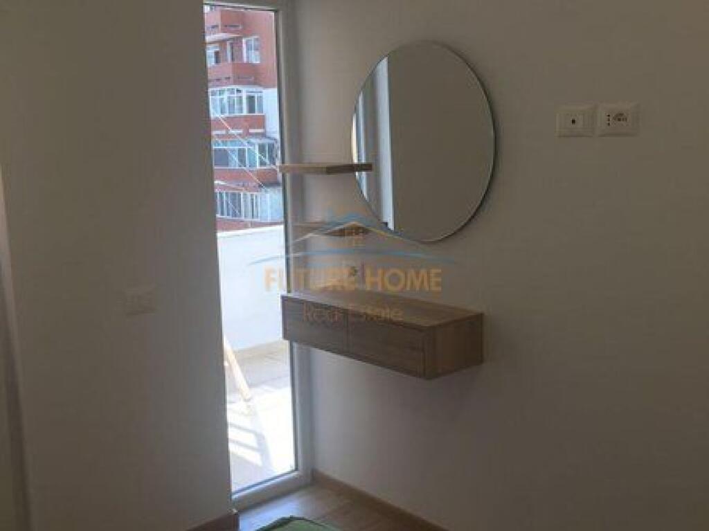 Affitto, Appartamento 1+1, Komuna Parisit, Tirane.