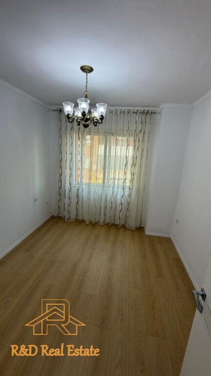 🏡 APPARTAMENTO 2+1 IN VENDITA – FRESK 📍 Via Thesarit, vicino al Market SPAR 2